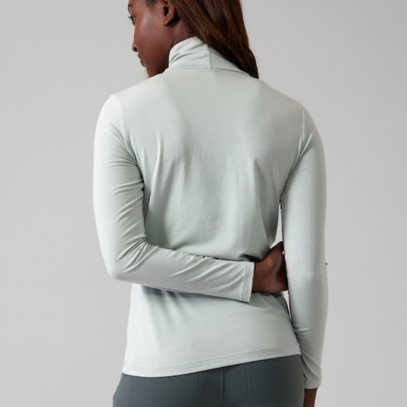 ATHLETA | Essential Turtleneck in Coast Grey - Picture 2 of 5
